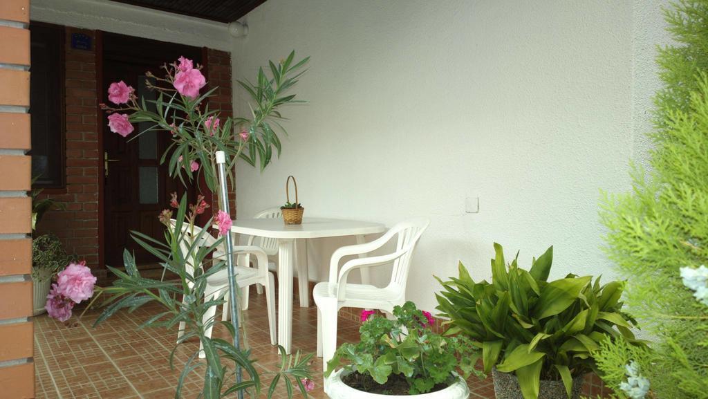 Palić Sobe Rooms Szobak Zimmer Kis חדר תמונה