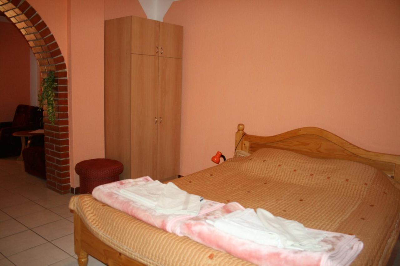 Palić Sobe Rooms Szobak Zimmer Kis מראה חיצוני תמונה